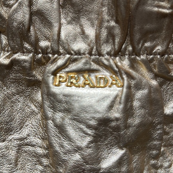 Prada gold leather bag with side bows! - Picture 3 of 17